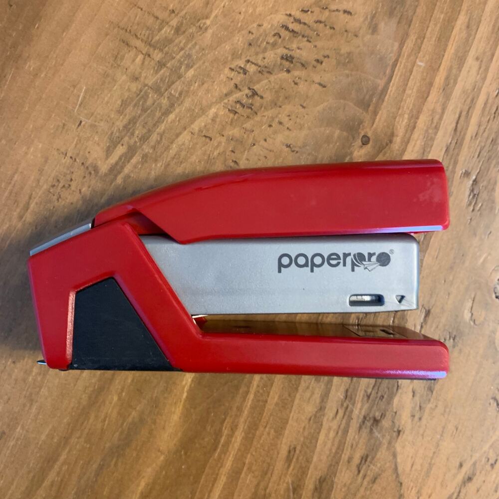 PaperPro Compact Stapler Spring Powered Red Plastic Model 3000 Desktop Injoy - Picture 6 of 10